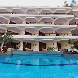 3* Campingplatz Rezeiky Hotel&camp