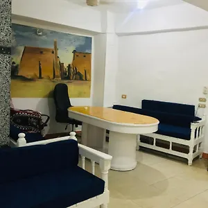  Hostel Sweet